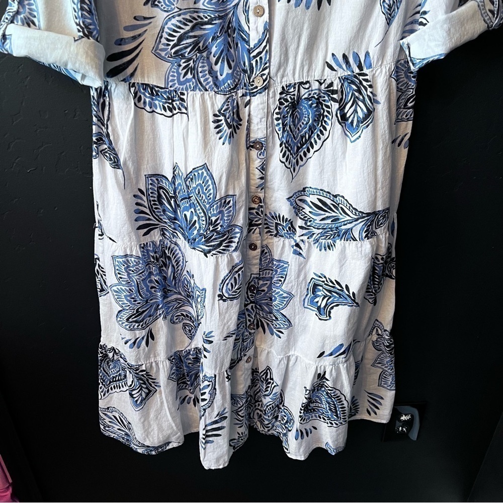 MLLE GABRIELLE • White & Blue print Dress Size S oversized dress No belt - Picture 4 of 12
